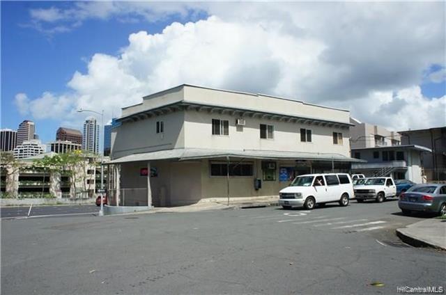 1402 Lusitana Street, Honolulu, HI 96813