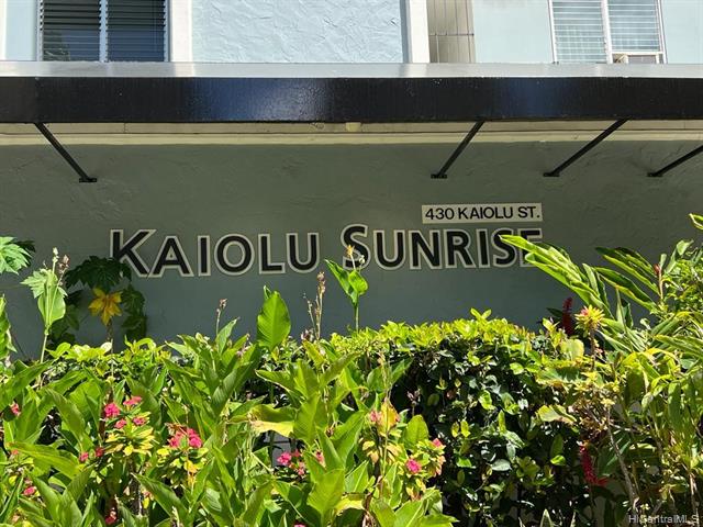 430 Kaiolu Street, 902, Honolulu, HI 96815