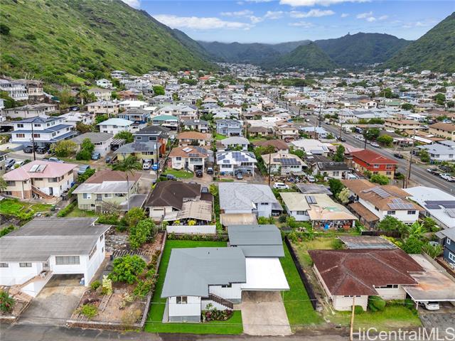 1644B Palolo Avenue, Honolulu, HI | Locations