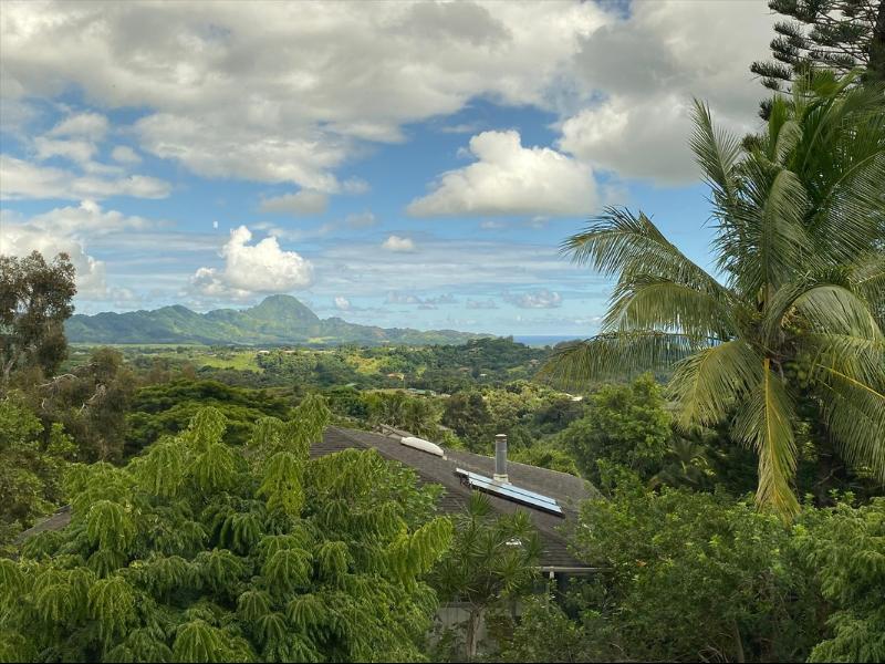 Sold Sold Price 725,000