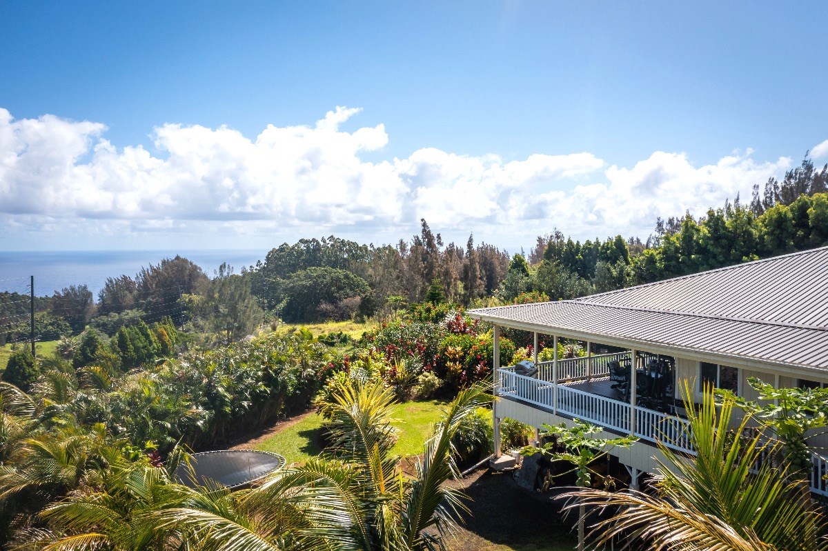 41467 Hawaii Belt Rd, Ookala, HI Locations