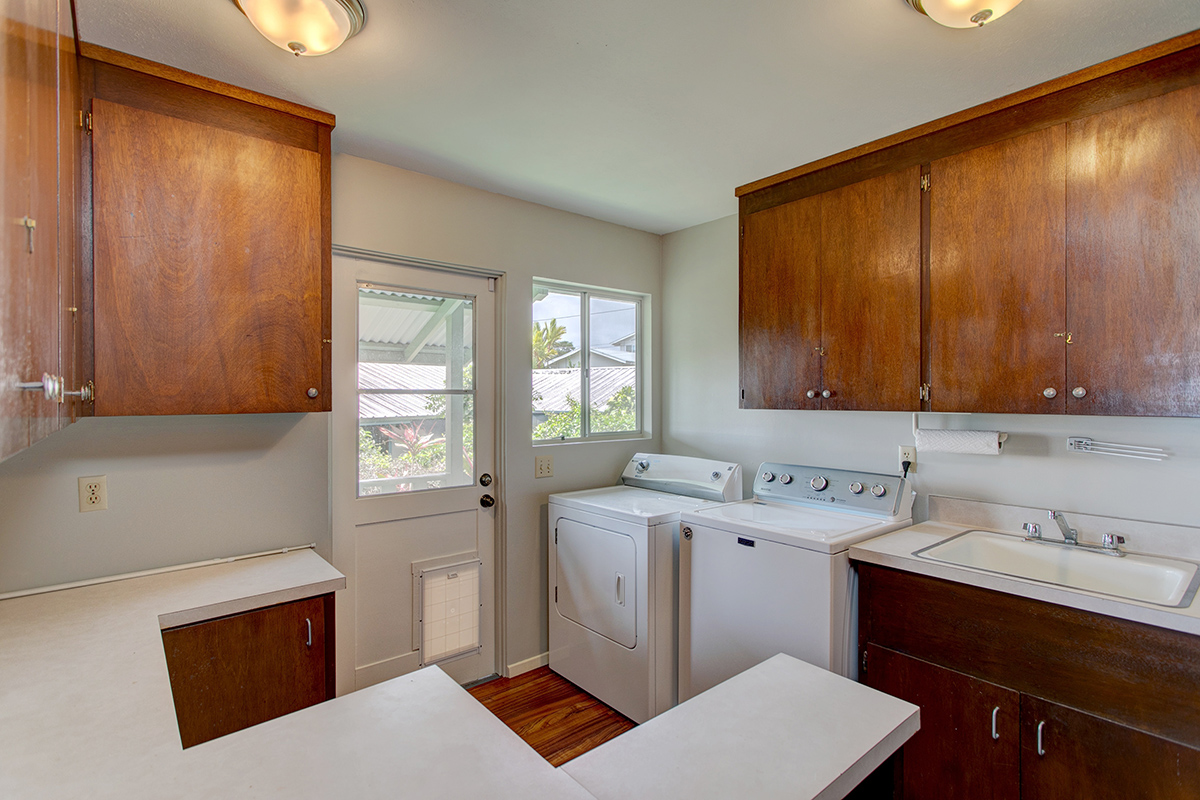 105 Terrace Circle, Hilo, HI Locations